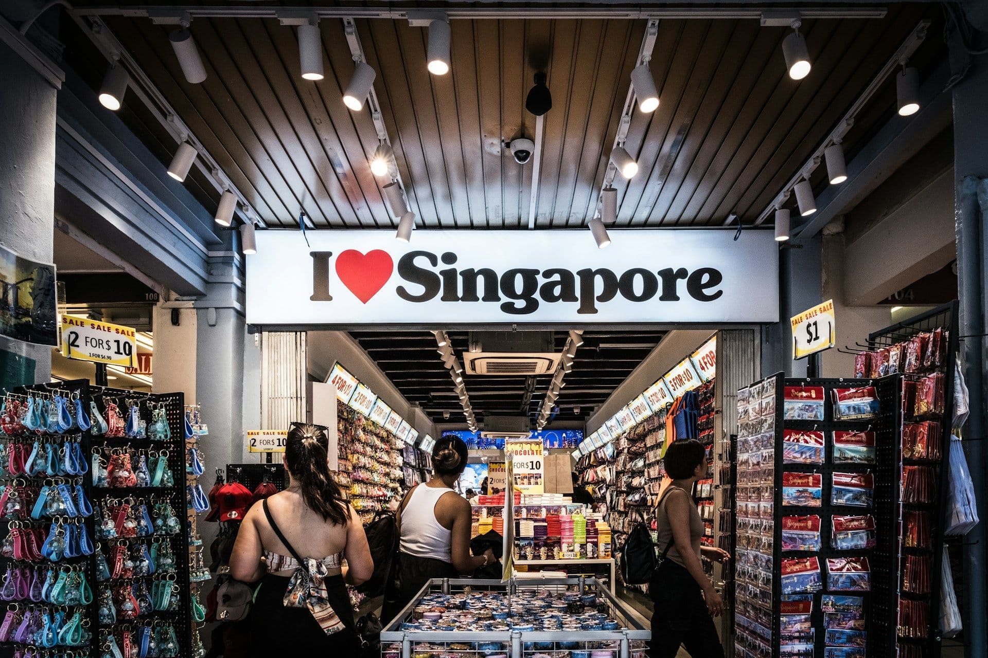 Why Every New Retail Business in Singapore Needs Comprehensive Insurance