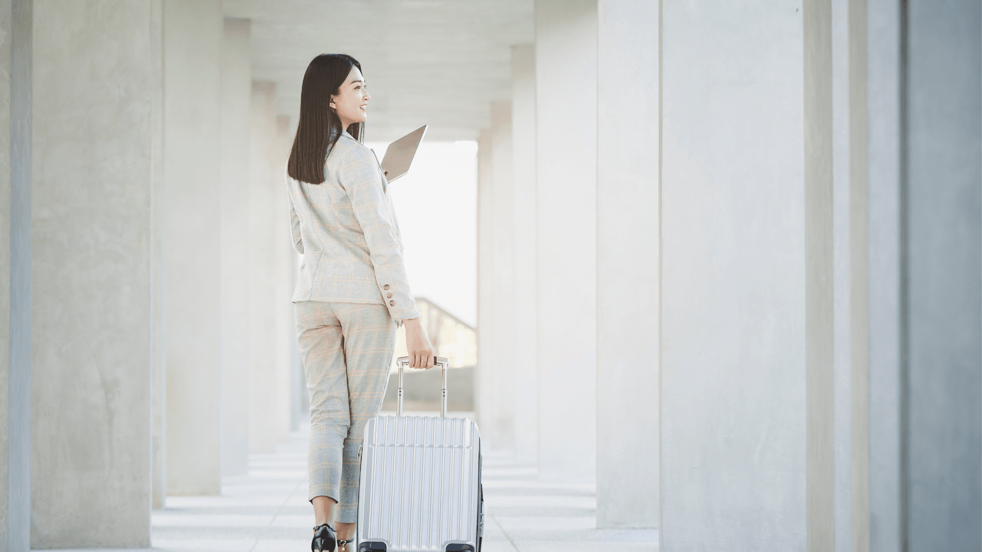 Traveling This School Holiday? Here’s How SMEsure Helps You Focus on Family While Your Business Stays Protected